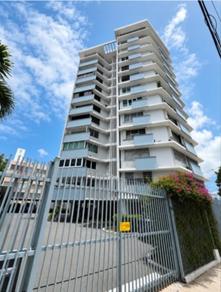 APARTMENT FOR SALE - LA TORRE DE MIRAMAR CONDO
