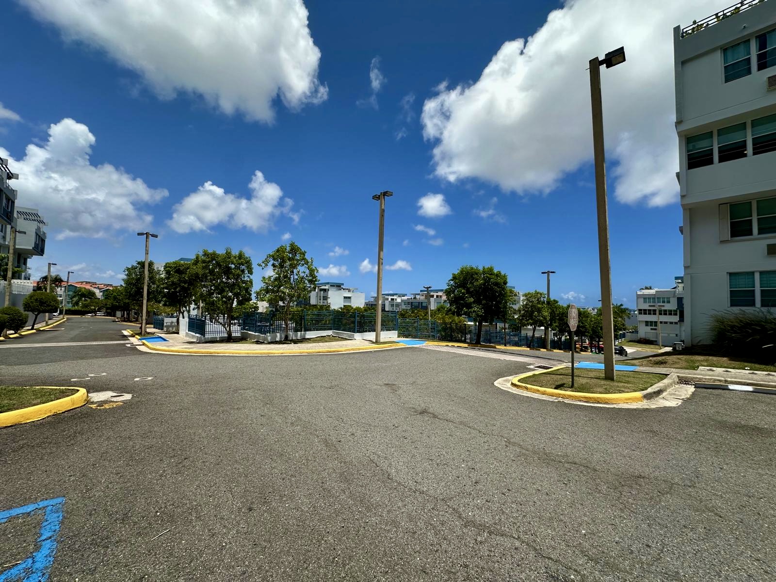 ¡Tu nuevo hogar en Carolina! — Brisas de Parque Escorial — imagen 22