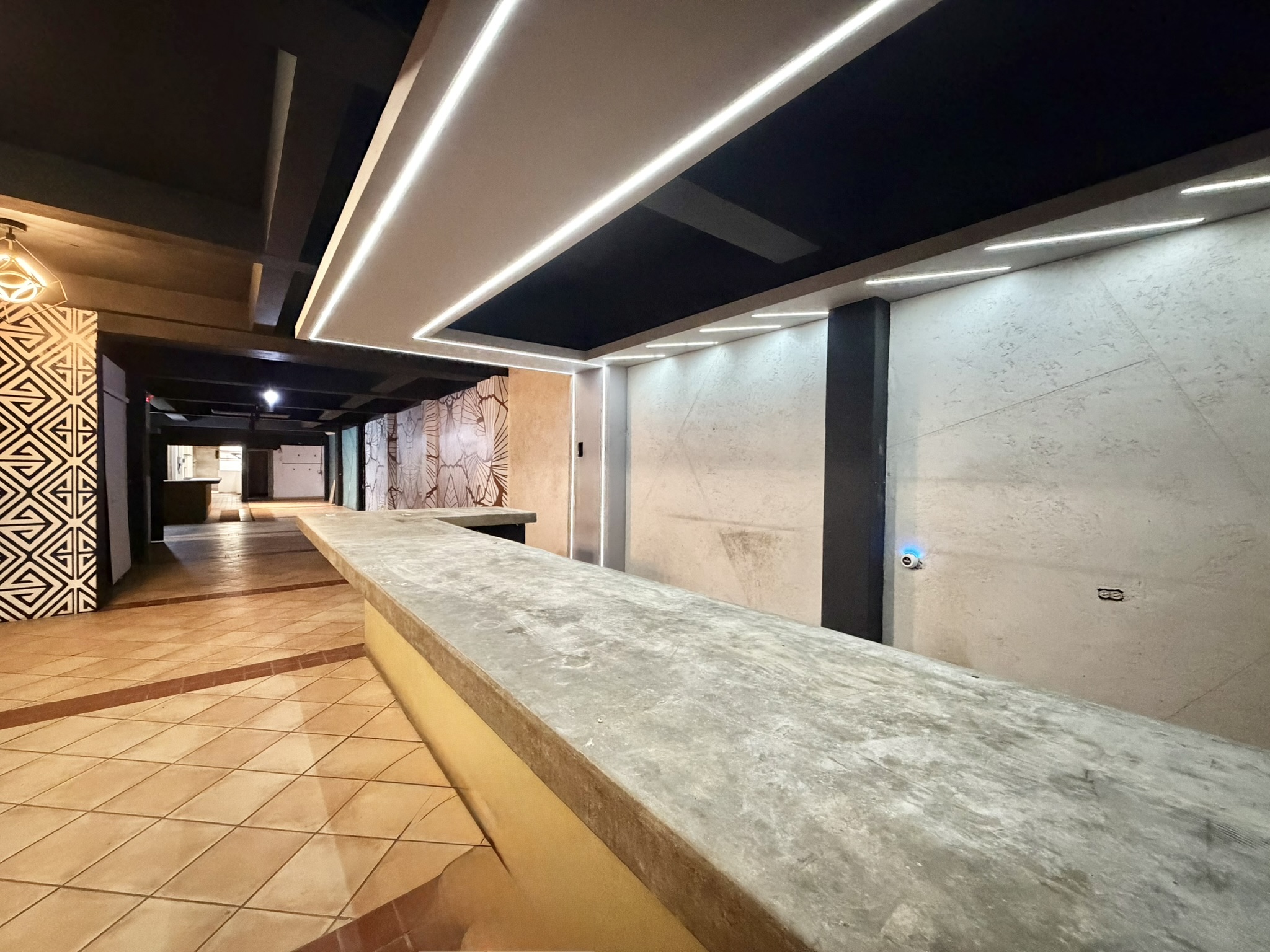 Espacio Comercial Para Alquiler - Ponce De León — imagen 3